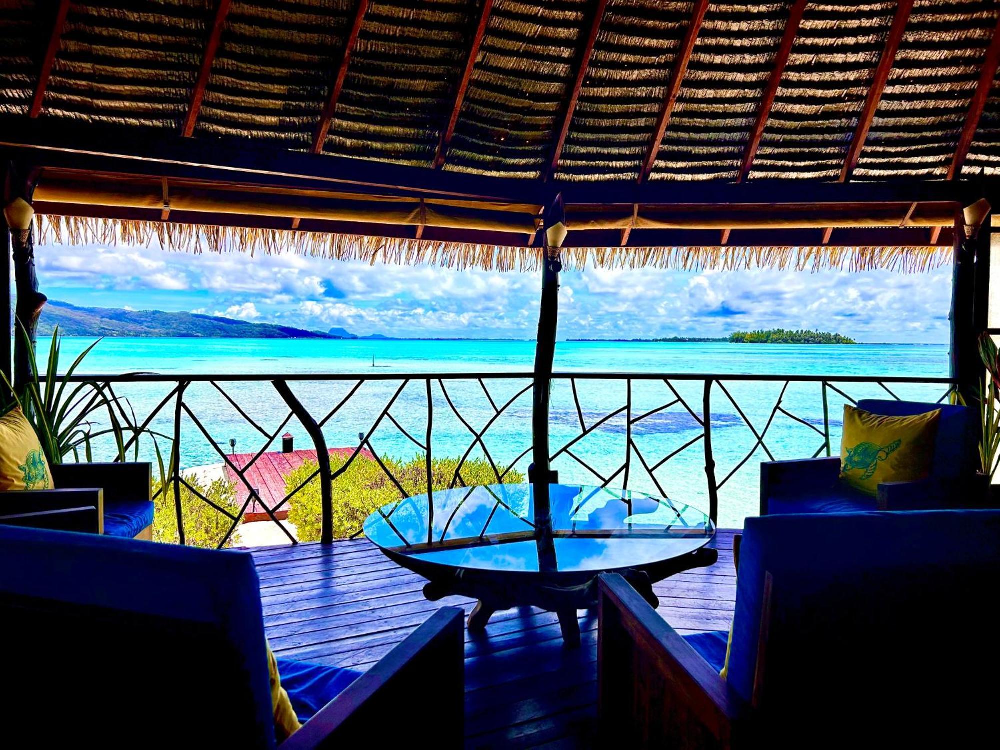 Hôtel La Pirogue Api Patio  Exterior foto